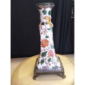 Oriental candle Holder